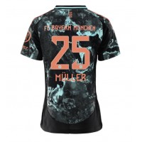 Echipament fotbal Bayern Munich Thomas Muller #25 Tricou Deplasare 2024-25 pentru femei maneca scurta